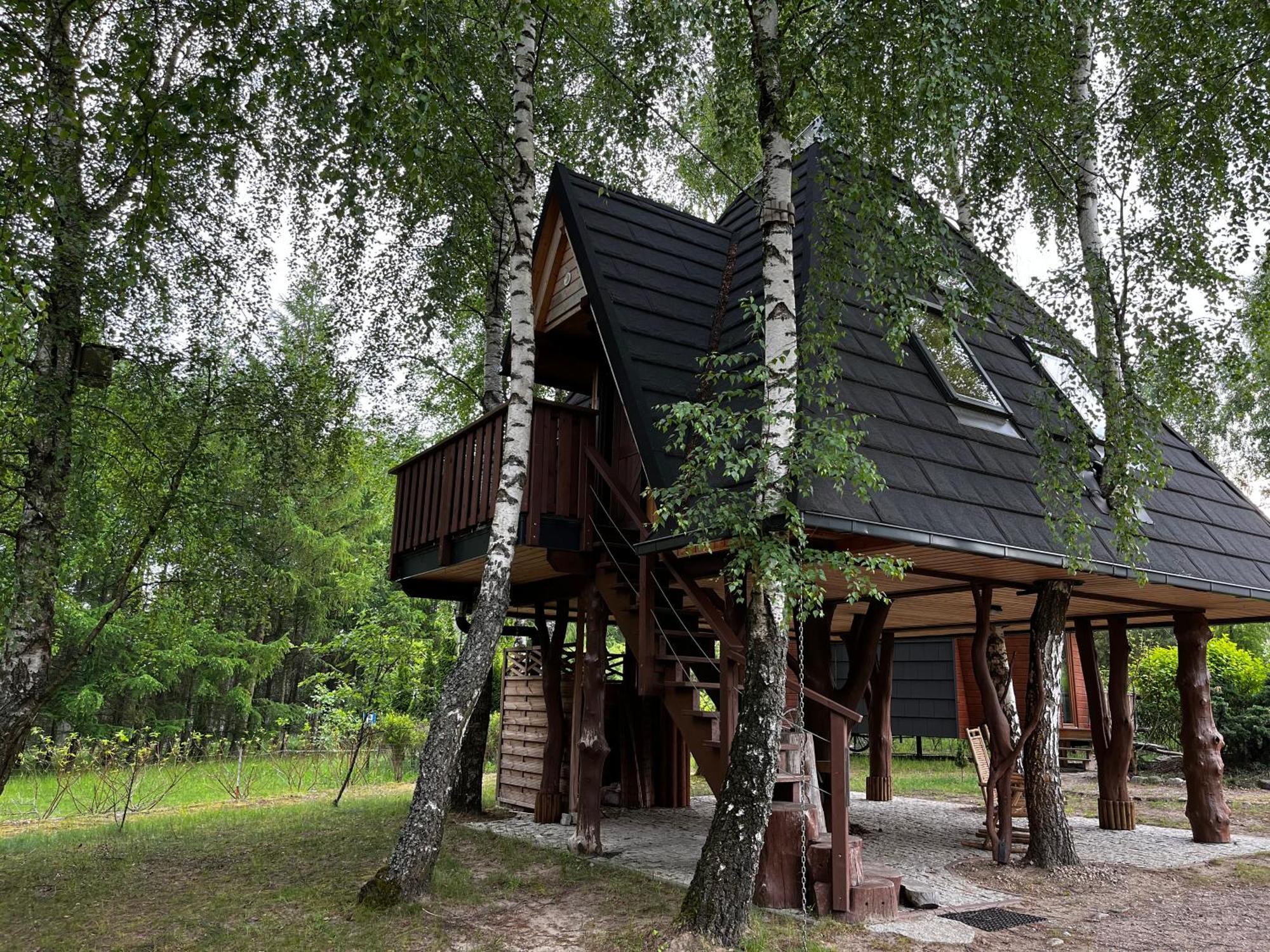 Piramida W Uniesieniu Apartment Borzytuchom ภายนอก รูปภาพ